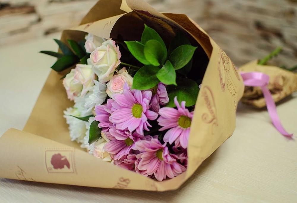 Букет цветов из: Розы и Хризантемы в Ивдели