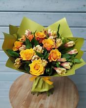 Букет цветов из:  Альстромерии и Розы в Ивдели