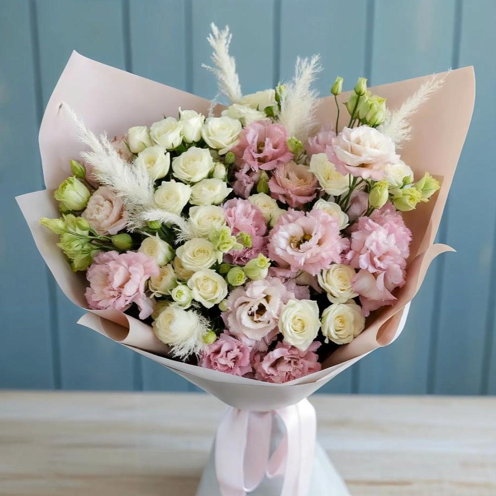 Букет цветов из: Альстромерии и Розы в Ивдели