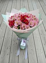 Букет цветов из:  Альстромерии в Ивдели