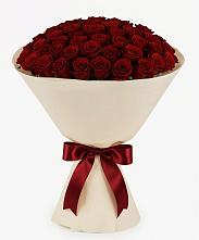 Букет 101 Бордовая роза Блэк Бакарра в Ивдели