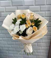 Букет цветов из:  Розы и Хризантемы в Ивдели
