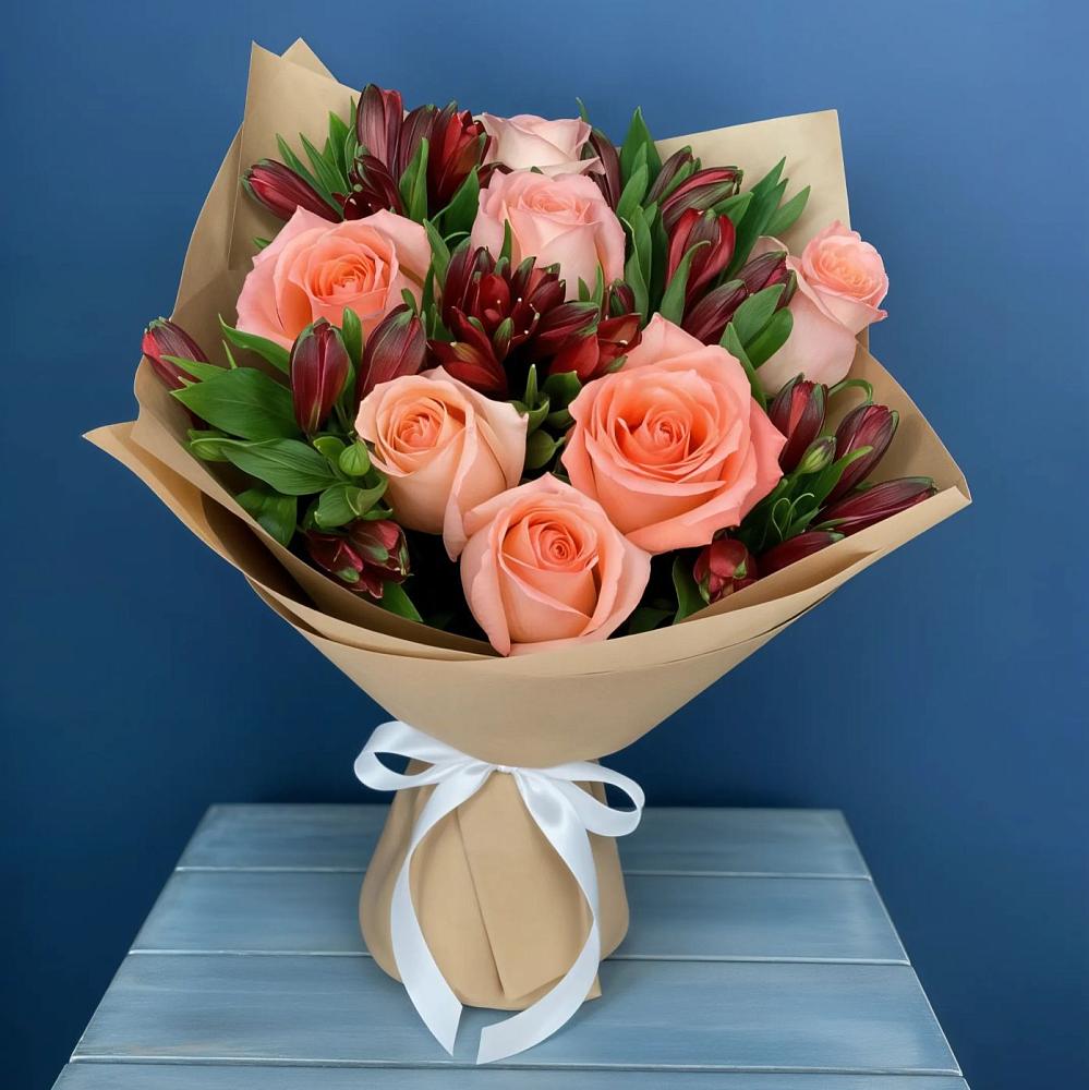 Букет цветов из: Розы и Альстромерии в Ивдели