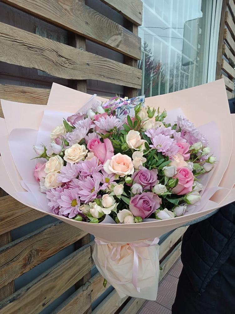 Букет цветов из: Розы и Хризантемы в Ивдели