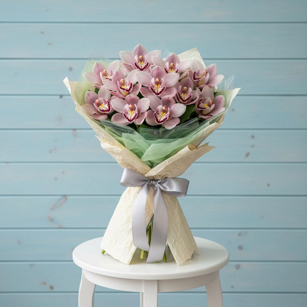 Букет цветов из: Орхидеи и Розы в Ивдели