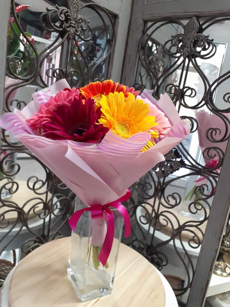 Букет цветов из: Герберы в Ивдели