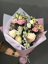 Букет цветов из:  Альстромерии, Розы и Лизиантусы #REPLACE_PRED# Ивдели