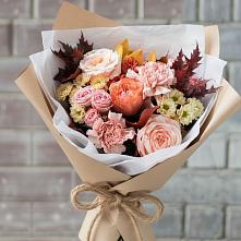 Букет цветов из:  Гвоздики, Хризантемы и Розы в Ивдели