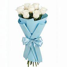 Букет 7 белых роз Проуд в Ивдели