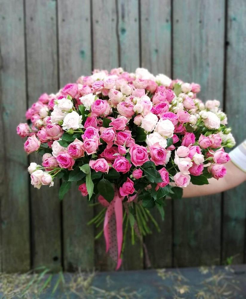 Букет Розовые кустовые розы Натали и Лав Лидия в Ивдели